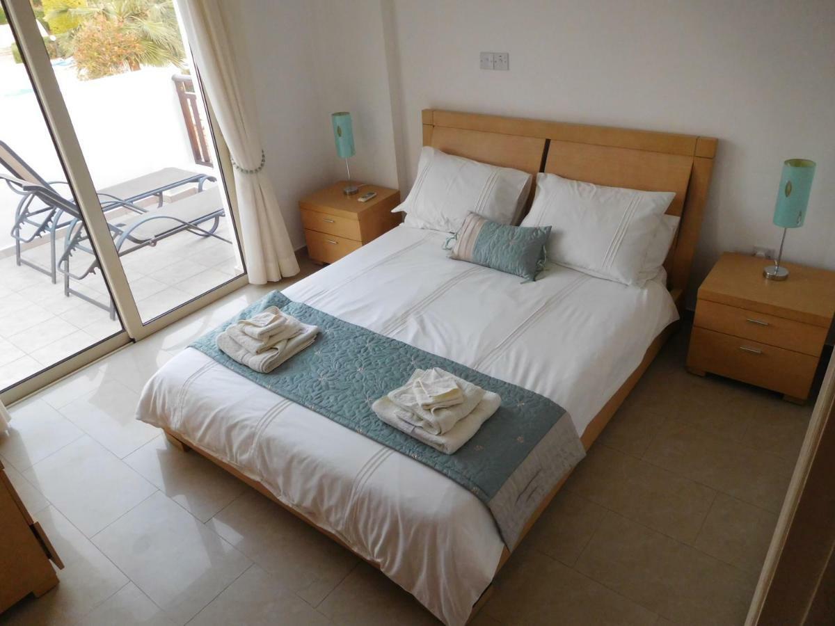 Vanessa 2 Bedroom Apartment Paphos Kültér fotó