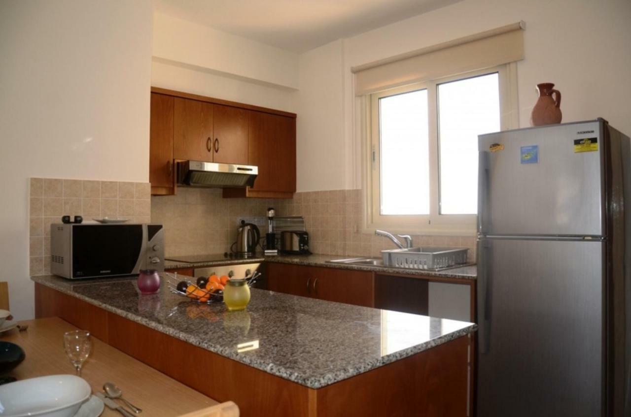 Vanessa 2 Bedroom Apartment Paphos Kültér fotó